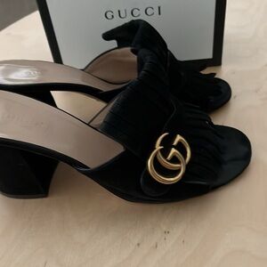 Gucci Suede Marmont sz 39 slide heels